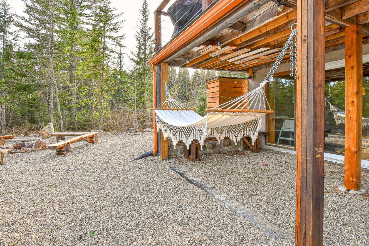 River Rock Retreat Holiday home Notre-Dame-de-la-Merci