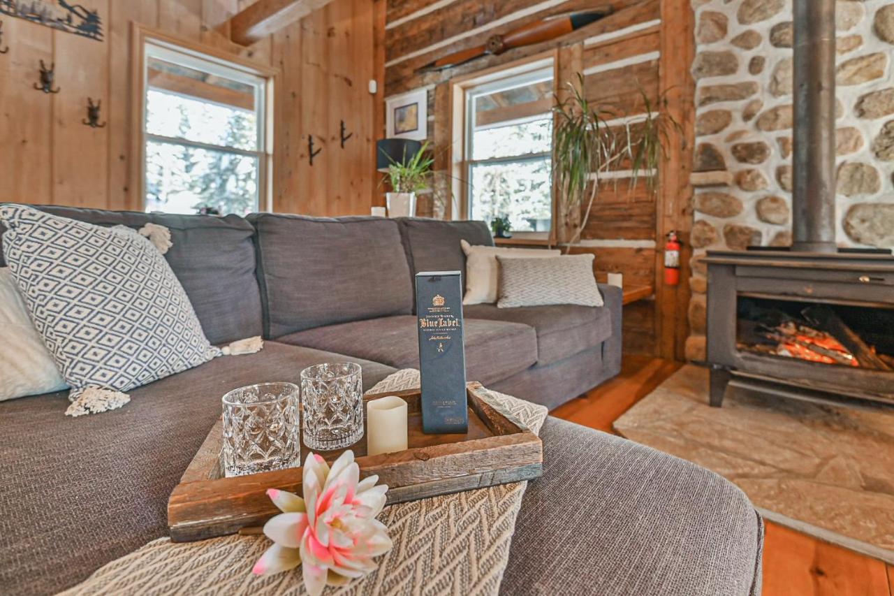 River Rock Retreat Holiday home Notre-Dame-de-la-Merci